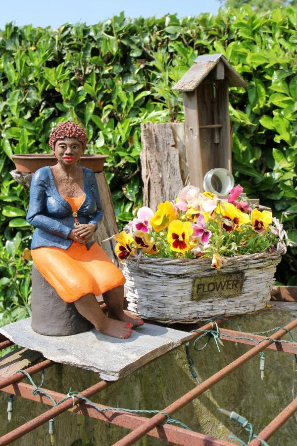 Oosterhout  B&B Buitenwaard المظهر الخارجي الصورة